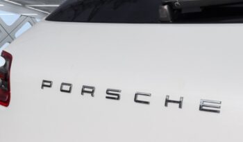 
										2018 Porsche Macan full									